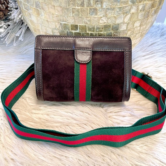 Gucci Handbags - Authentic Gucci bag
